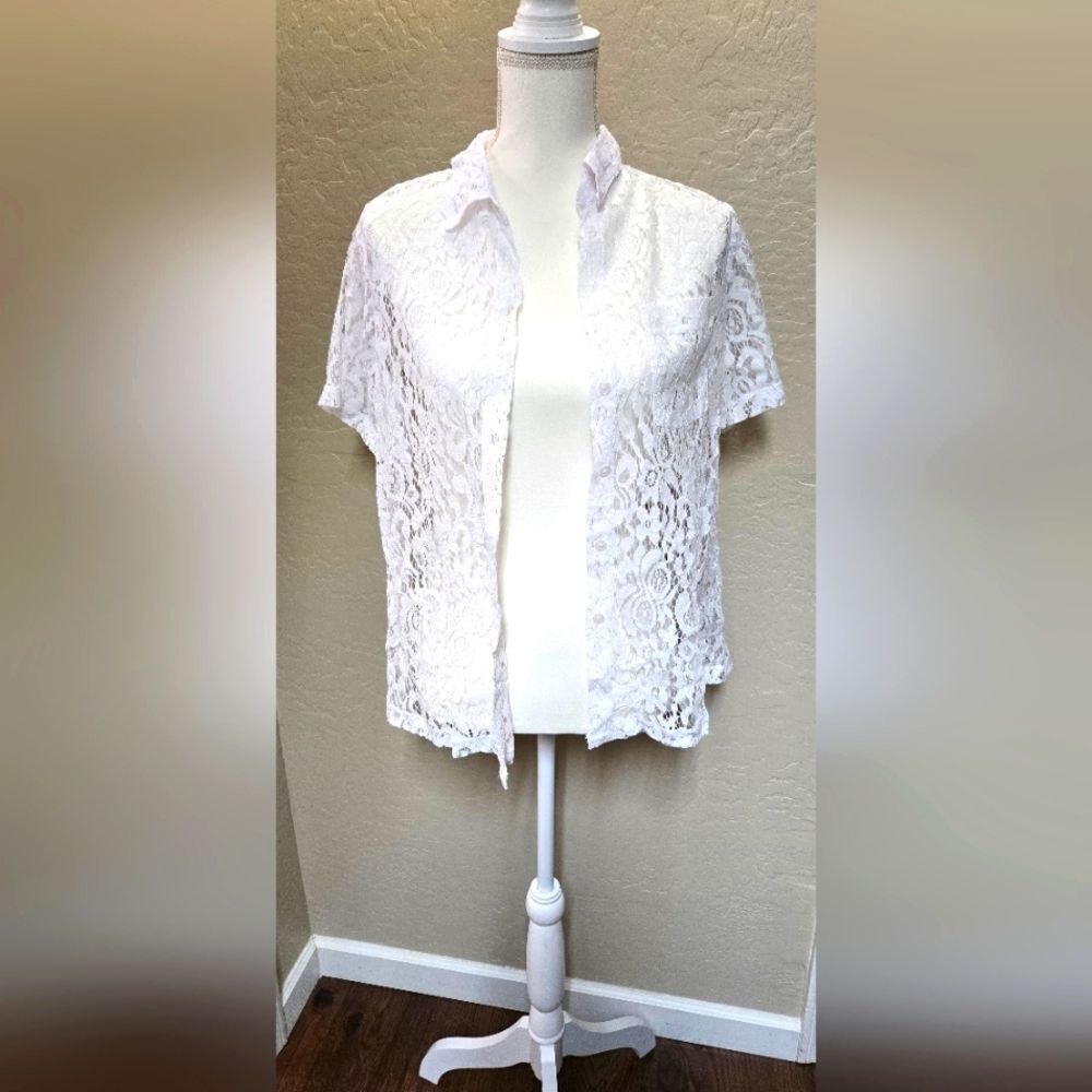 Notations White Lace Button Down Women's Top - Picture 2 of 4